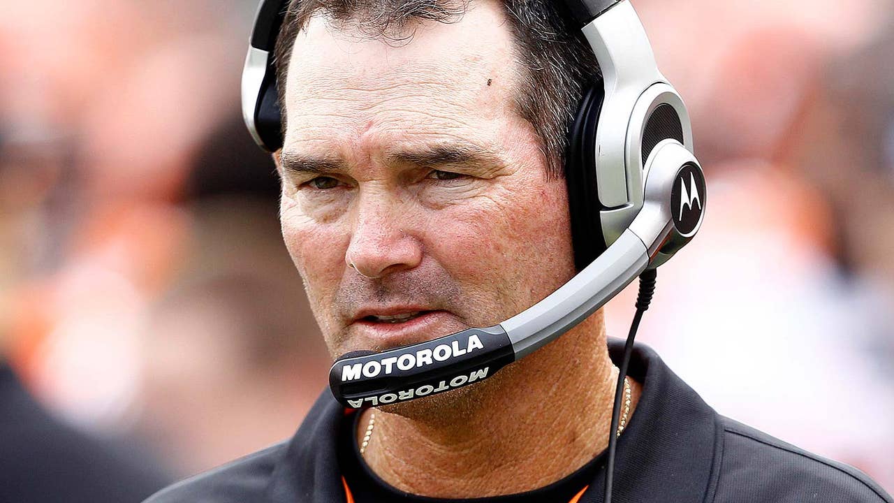 Zimmer likely to go 4-3, but versatility offers options for Vikings
